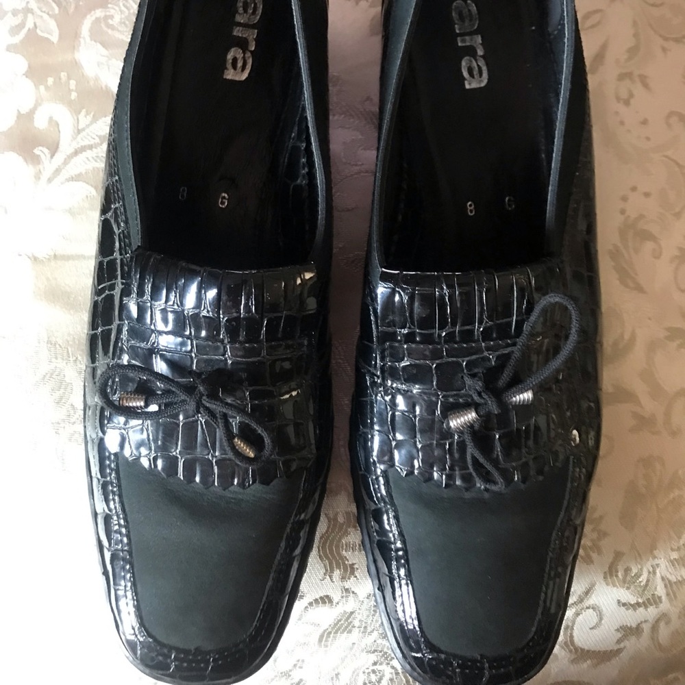 ara shoes size 8
